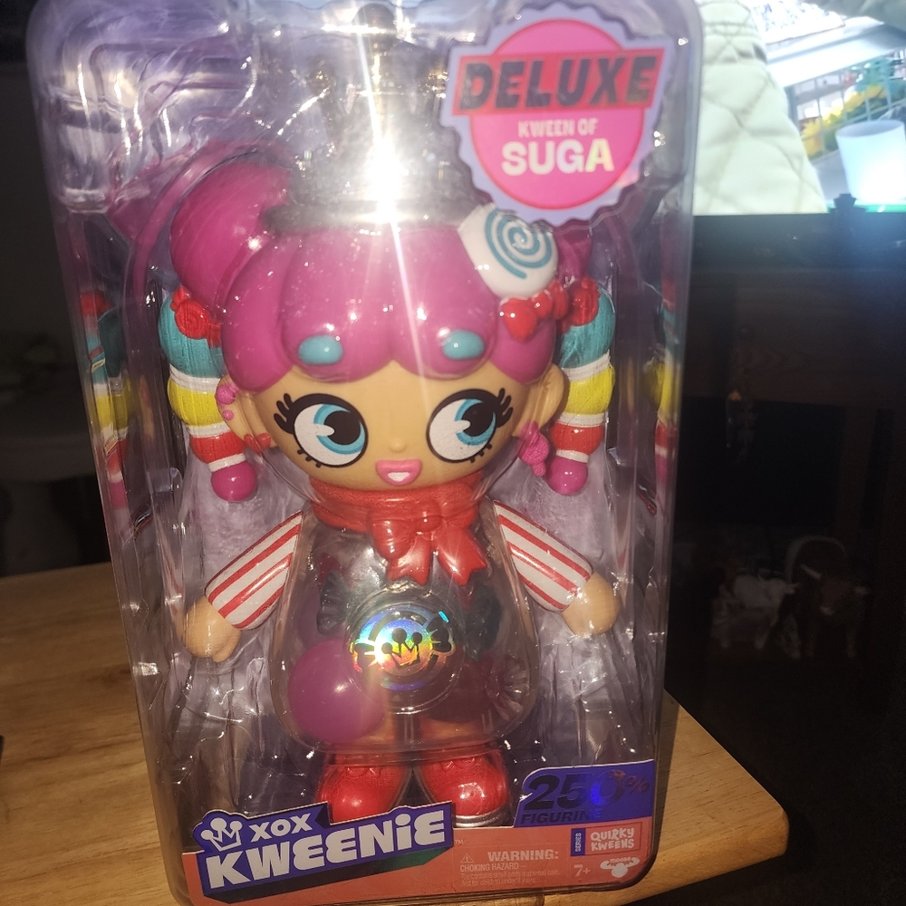 Deluxe Kween of Suga Doll - Pink